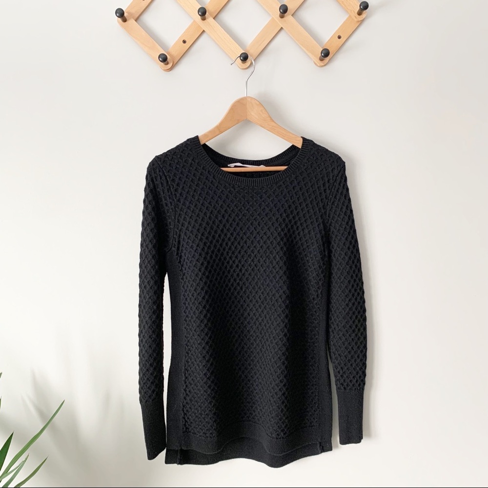 Athleta Black Honeycomb Tunic Pullover Sweater With Slits | Size M